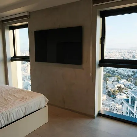 Luxury 360 Sea View 27th Floor In Mercury Tower