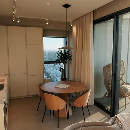 Luxury 360 Sea View 27th Floor In Mercury Tower Apartamento St. Julian's