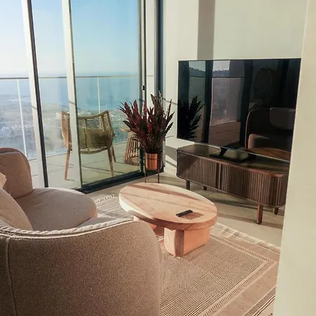 Floor With Roof Pool In St Julians *