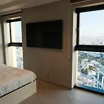 Luxury 360 Sea View 27th Floor In Mercury Tower