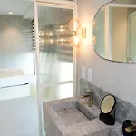 Luxury 360 Sea View 27th Floor In Mercury Tower Apartment *