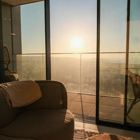 Апартаменты Top Floor Apartment With Roof Pool In St Julians