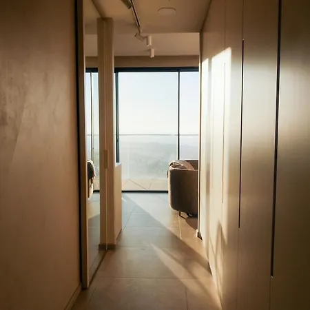 Luxury 360 Sea View 27th Floor In Mercury Tower Apartment *