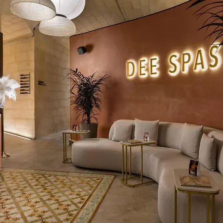 Luxury 360 Sea View 27th Floor In Mercury Tower *