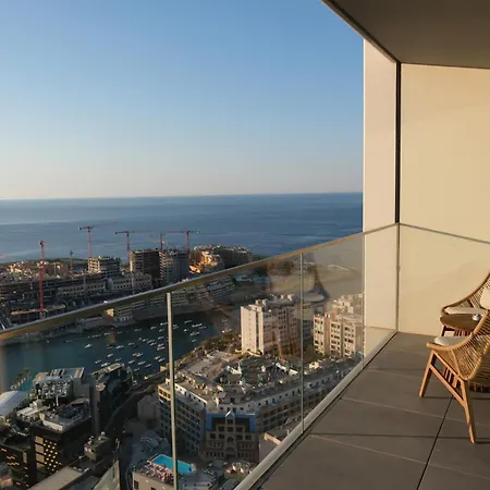 Luxury 360 Sea View 27th Floor In Mercury Tower