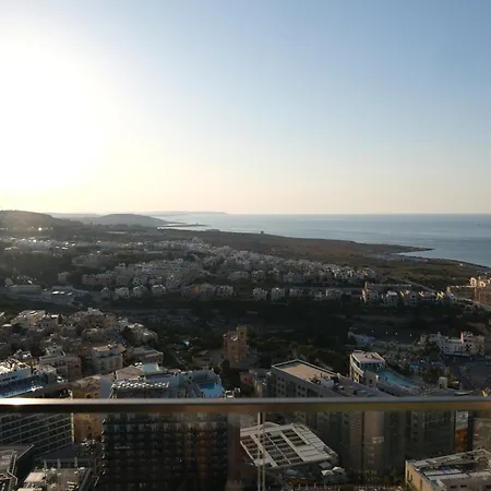 Lägenhet Luxury 360 Sea View 27th Floor In Mercury Tower St. Julian's