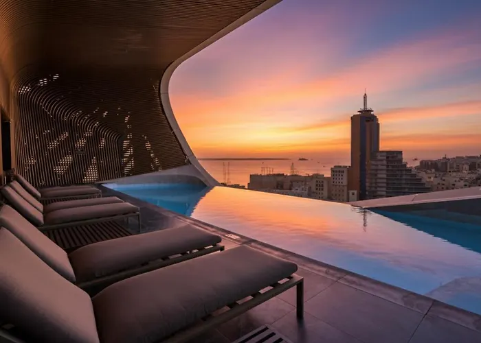 Luxury 360 Sea View 27th Floor In Mercury Tower * St. Julian's