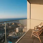 Luxury 360 Sea View 27th Floor In Mercury Tower 公寓 *